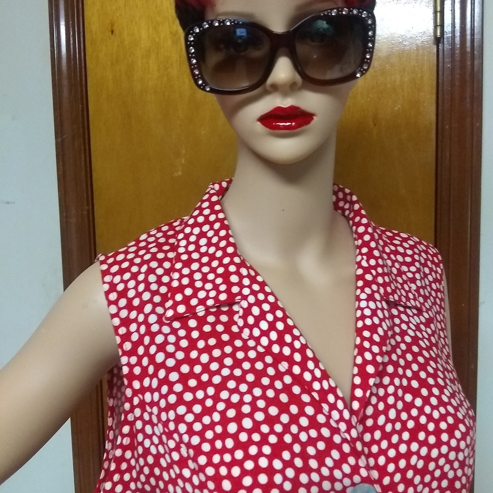 Pokla dot dress